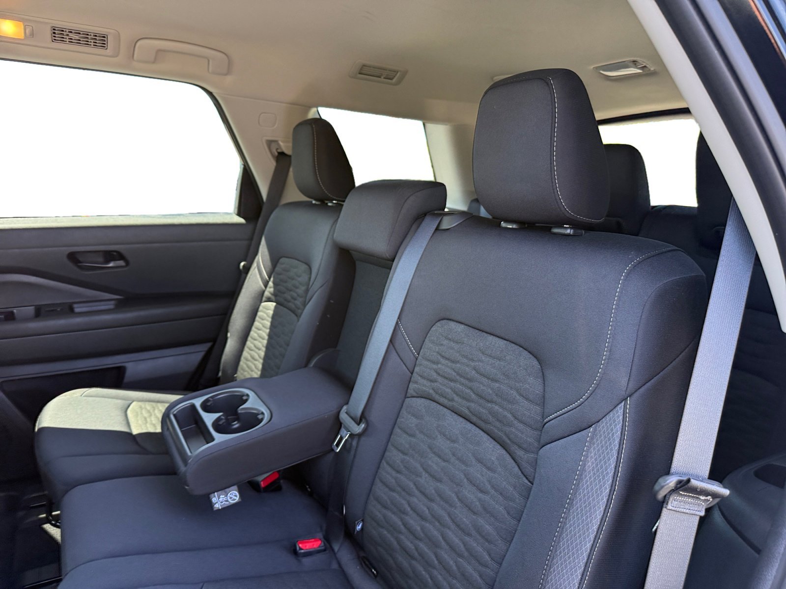 Used 2025 Super Black Nissan SV image 16