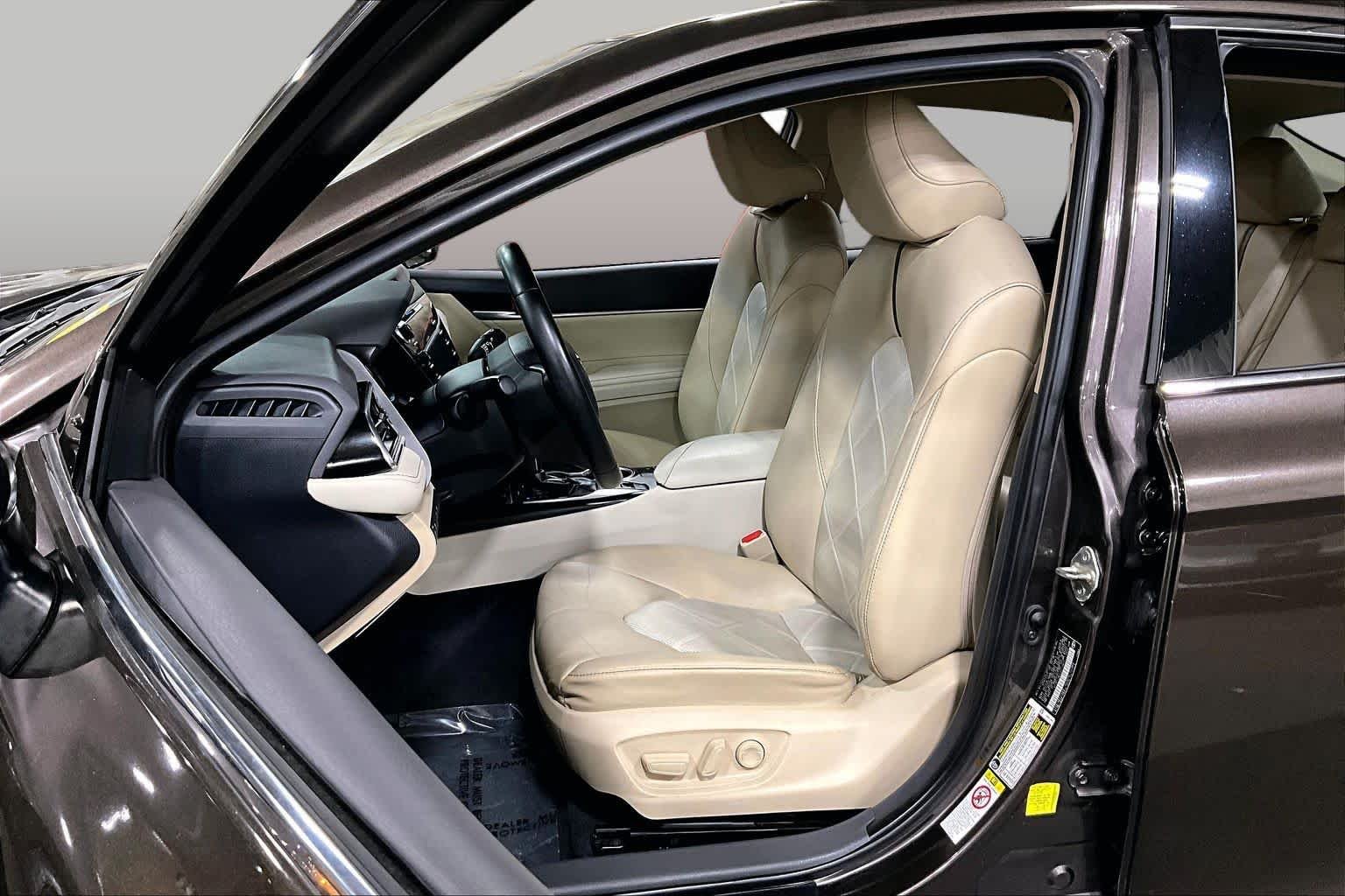 Certified Used 2018 Brown Stone Toyota XLE image 8