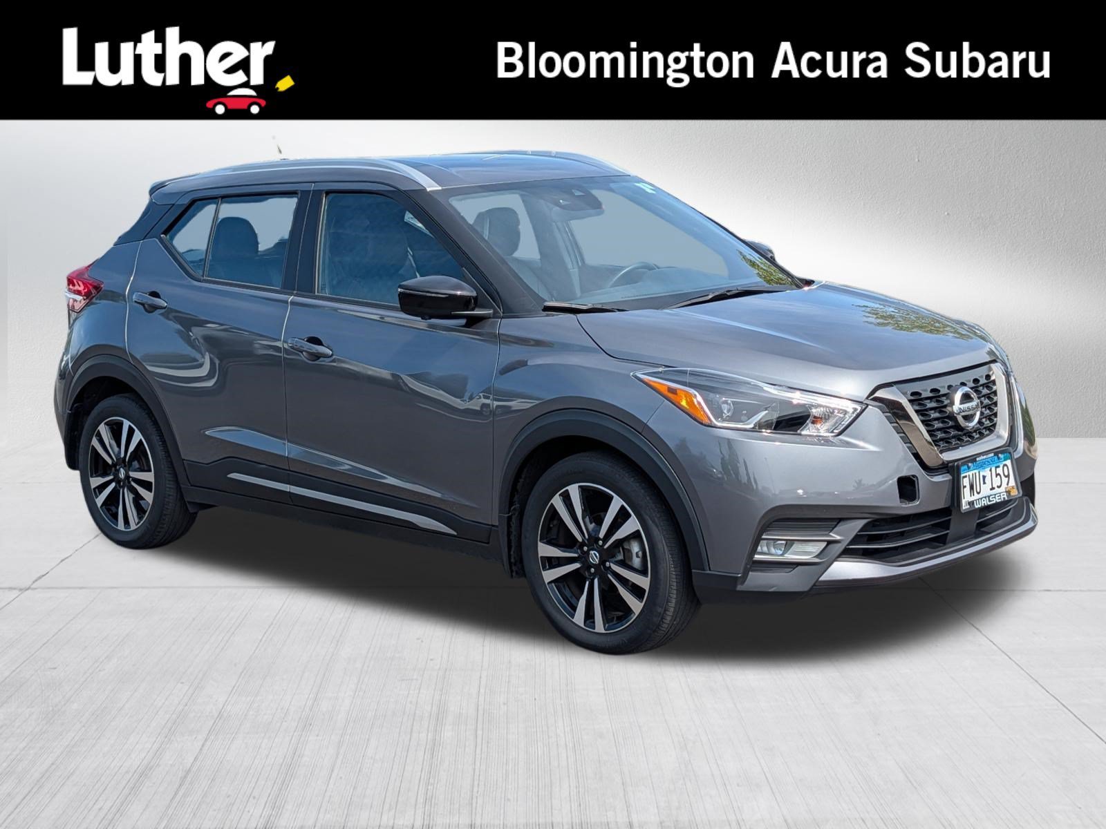 2020 Nissan Kicks SR