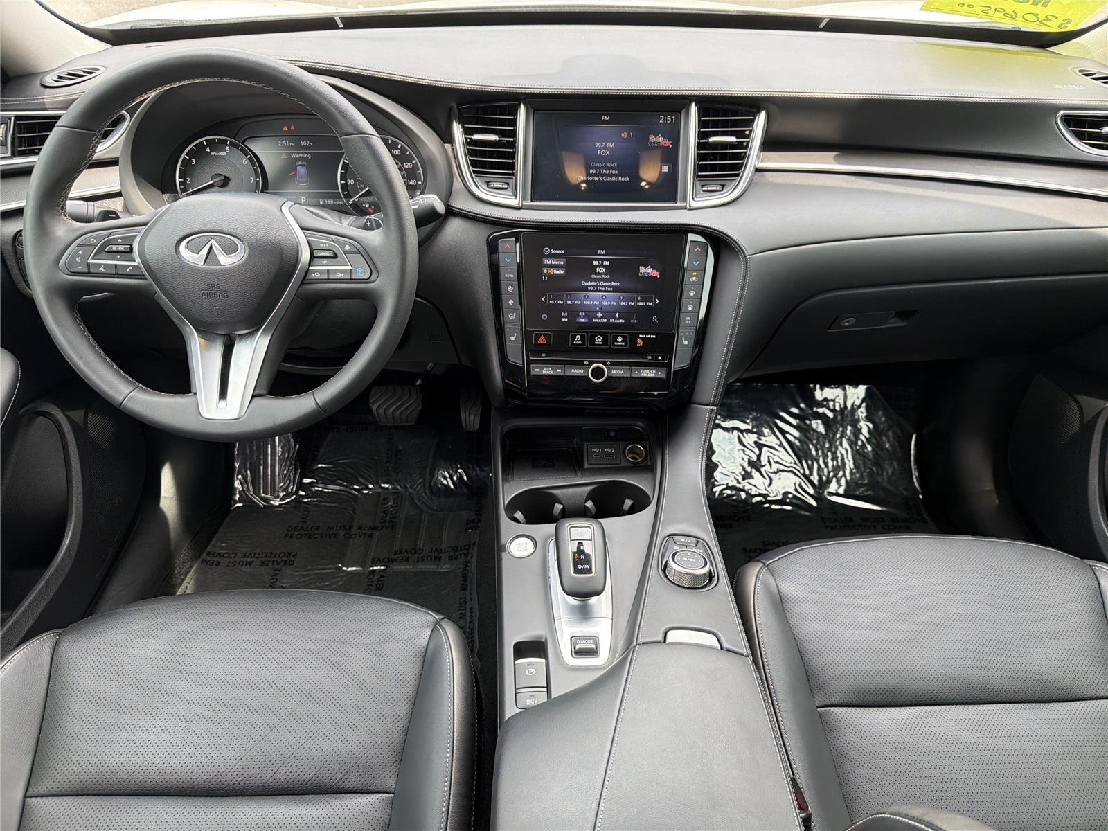 Certified Used 2024 Radiant White INFINITI LUXE image 2