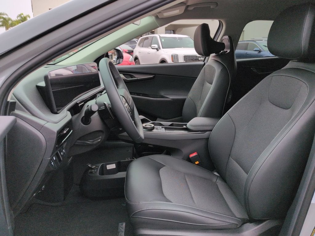 New 2026 Wolf Gray Kia LIGHT image 20