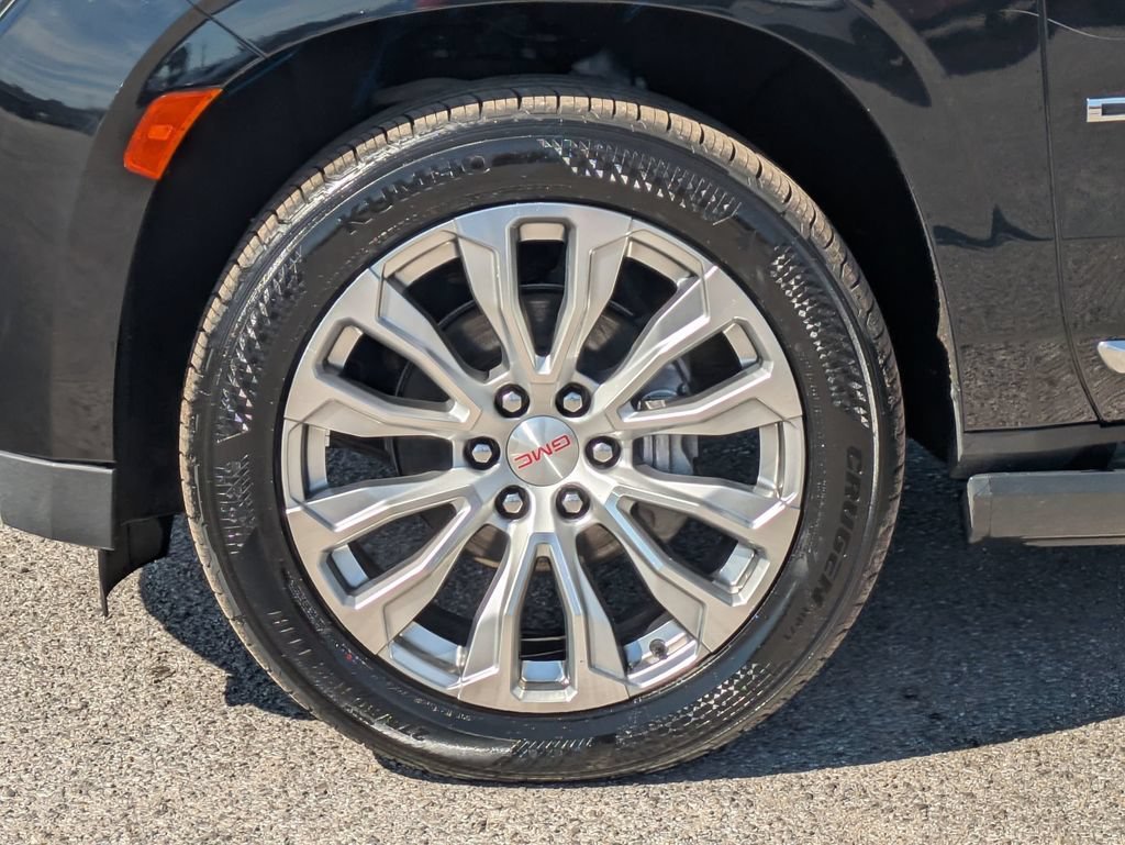 Used 2023 Onyx Black GMC Denali image 11