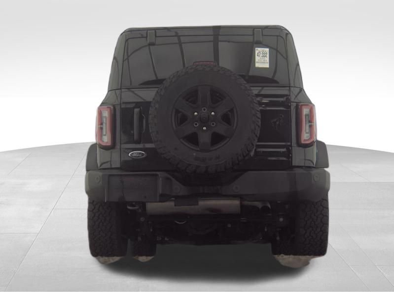 Used 2025 Shadow Black Ford Outer Banks image 6