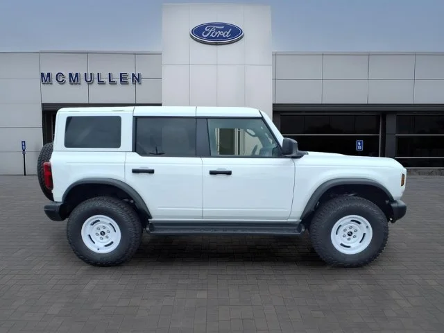 New 2026 Oxford White Ford Heritage Edition image 4