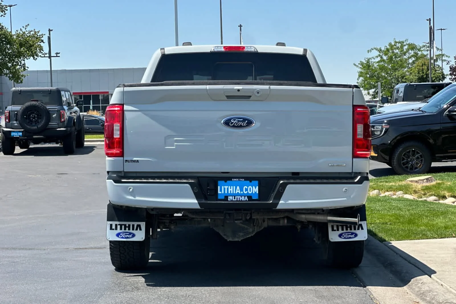 Certified Used 2023 Avalanche Gray Ford XLT image 7
