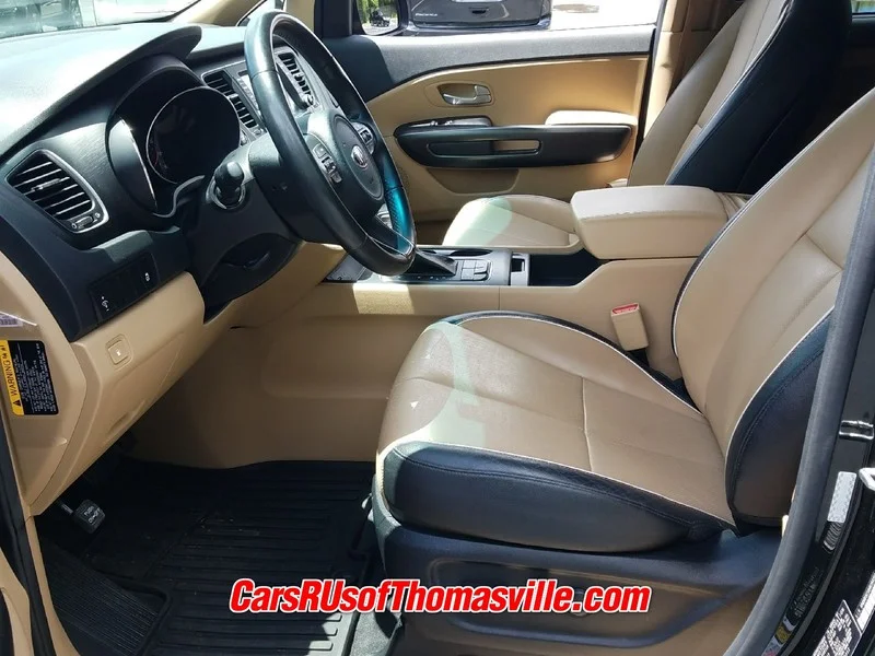 Used 2017 BLACK KIA LX ADV TECH image 3