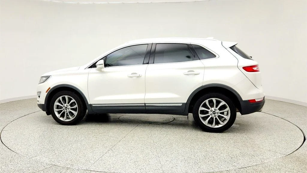 Used 2015 White Platinum Metallic Tri-Coat Lincoln AWD 4dr image 8