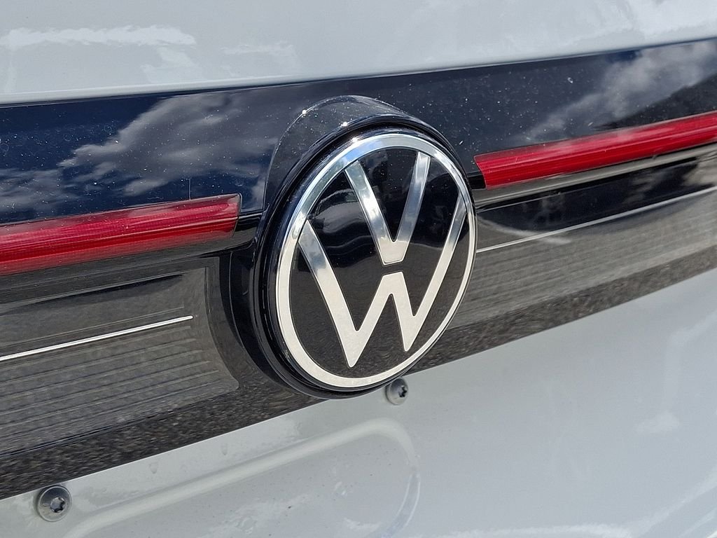 New 2026 White Volkswagen 1.5T SE image 13