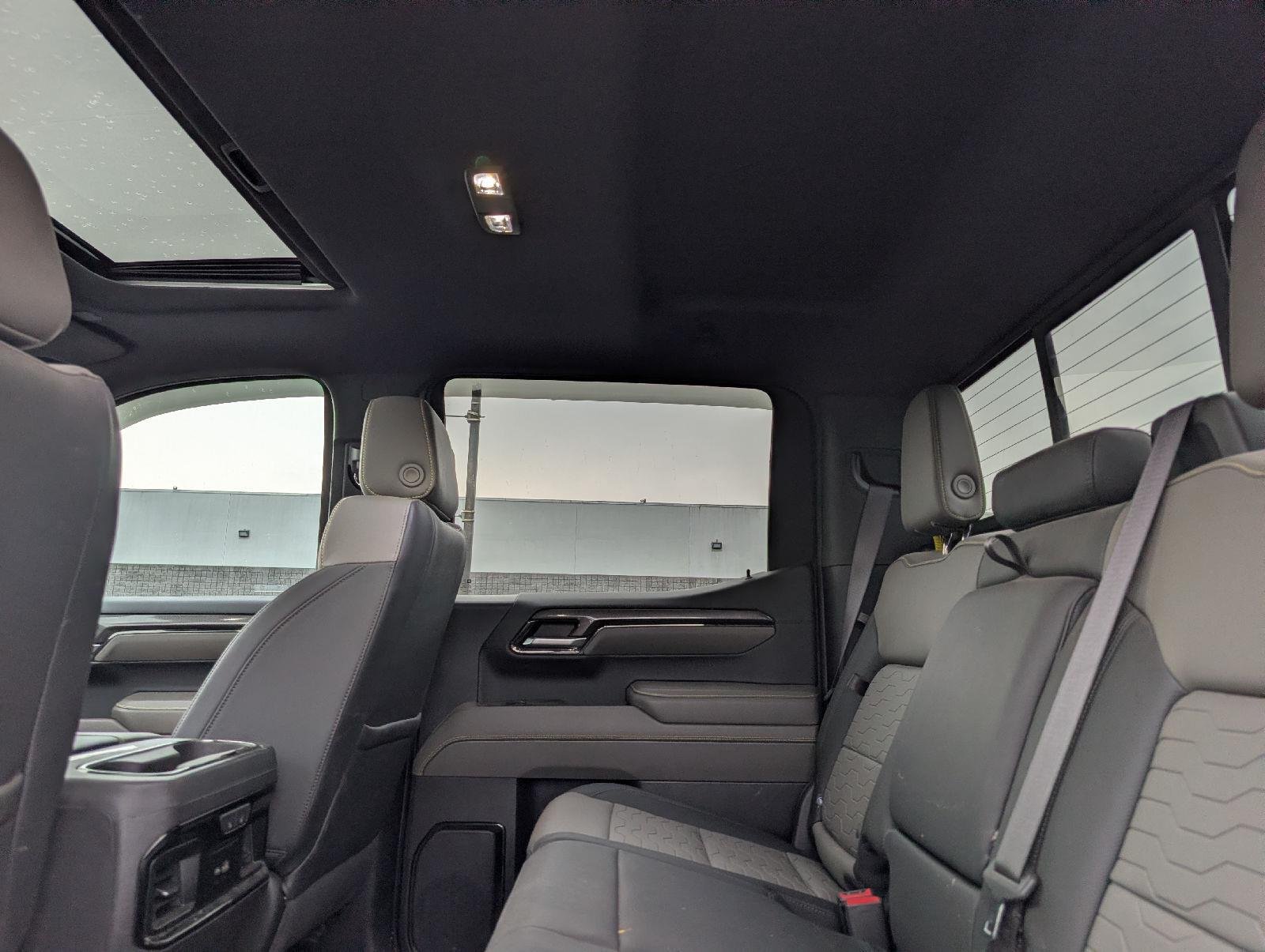 Used 2024 Red Hot Chevrolet ZR2 image 10