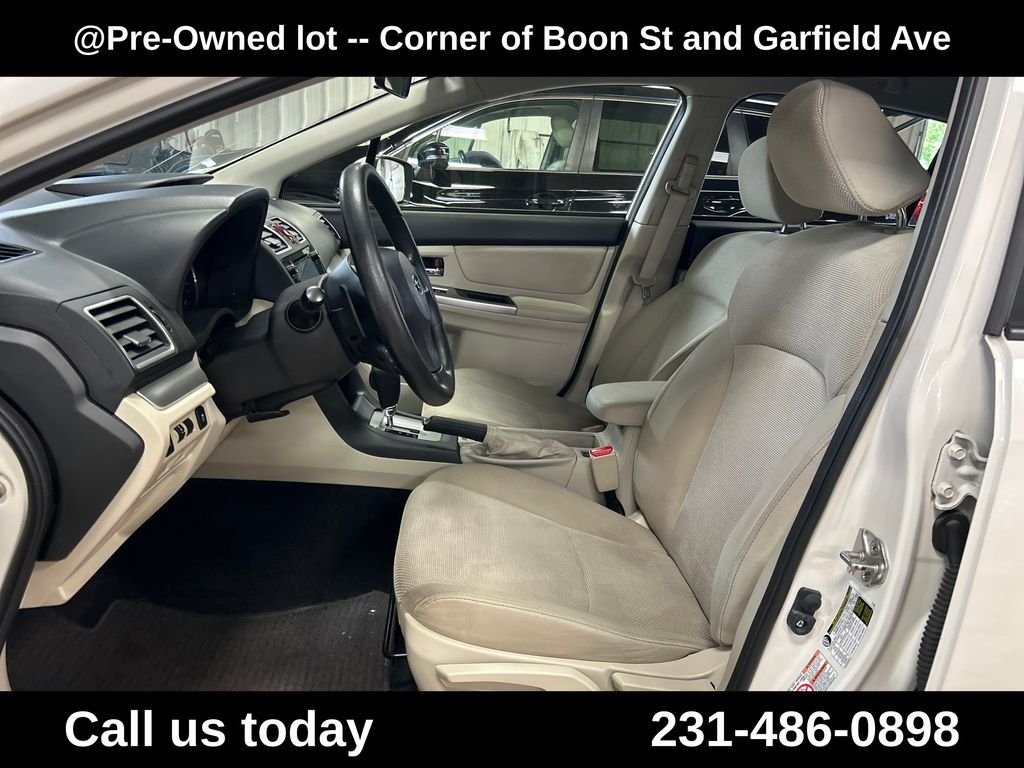 Used 2015 White Subaru 2.0i Premium image 14