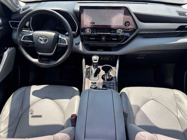 Used 2023 Gray Toyota Limited image 14
