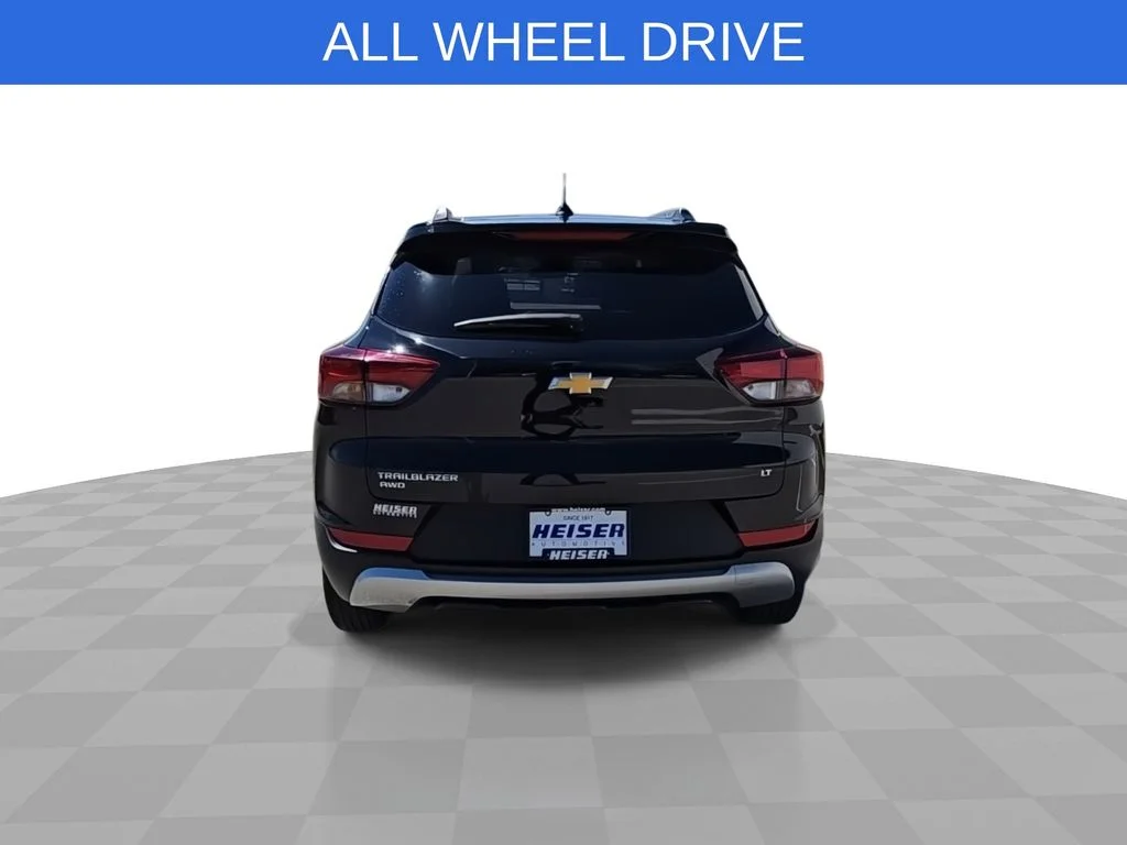 Used 2023 Black Chevrolet LT image 7