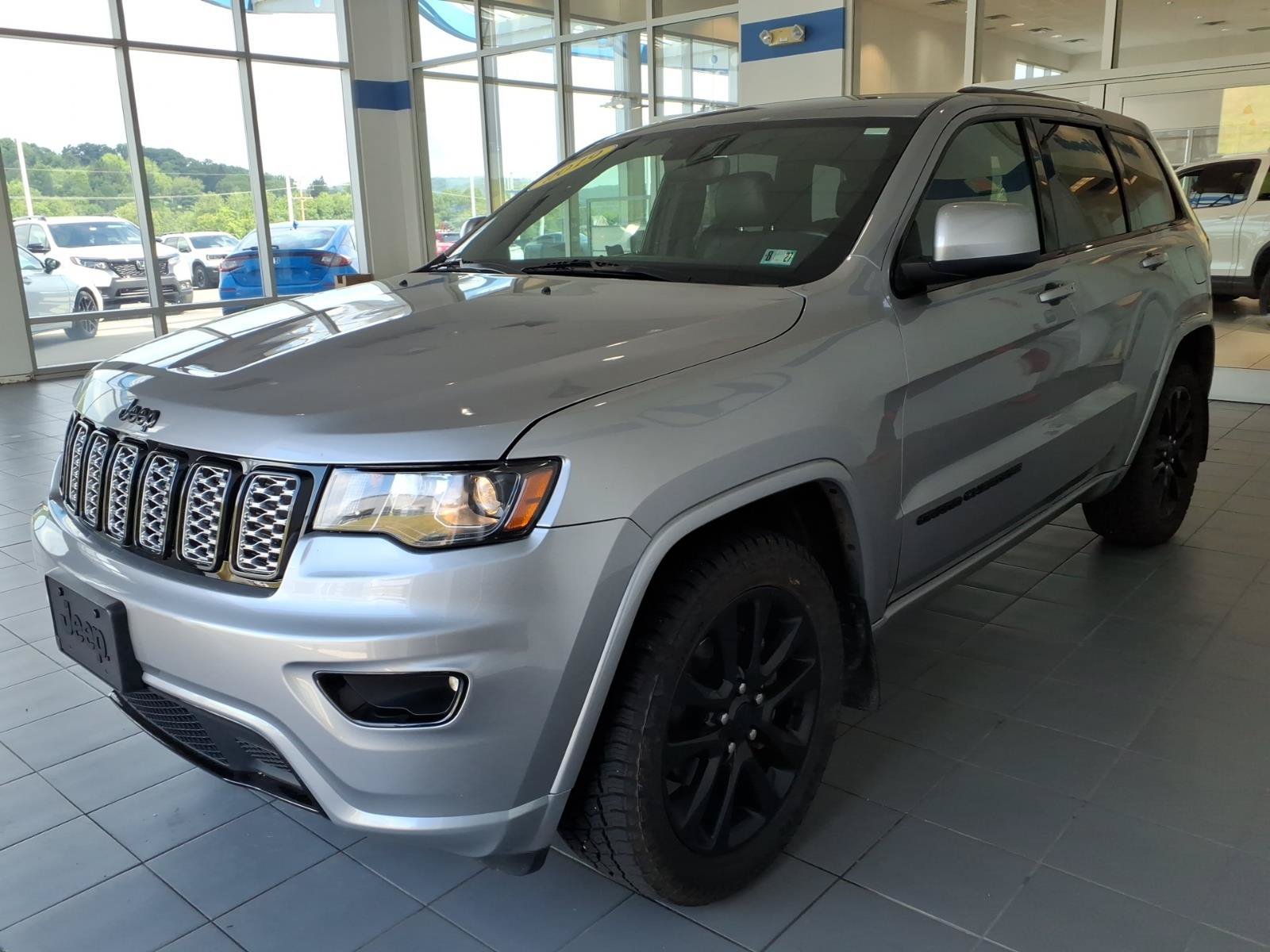 2019 Jeep Grand Cherokee Altitude - Photo 8