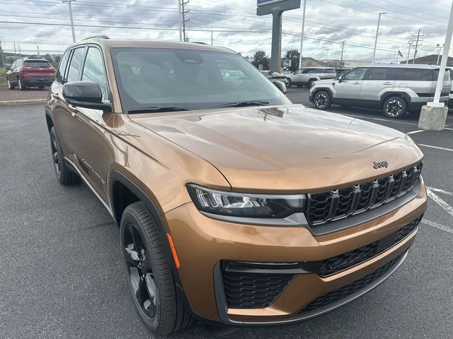 2027 Jeep Grand Cherokee Limited