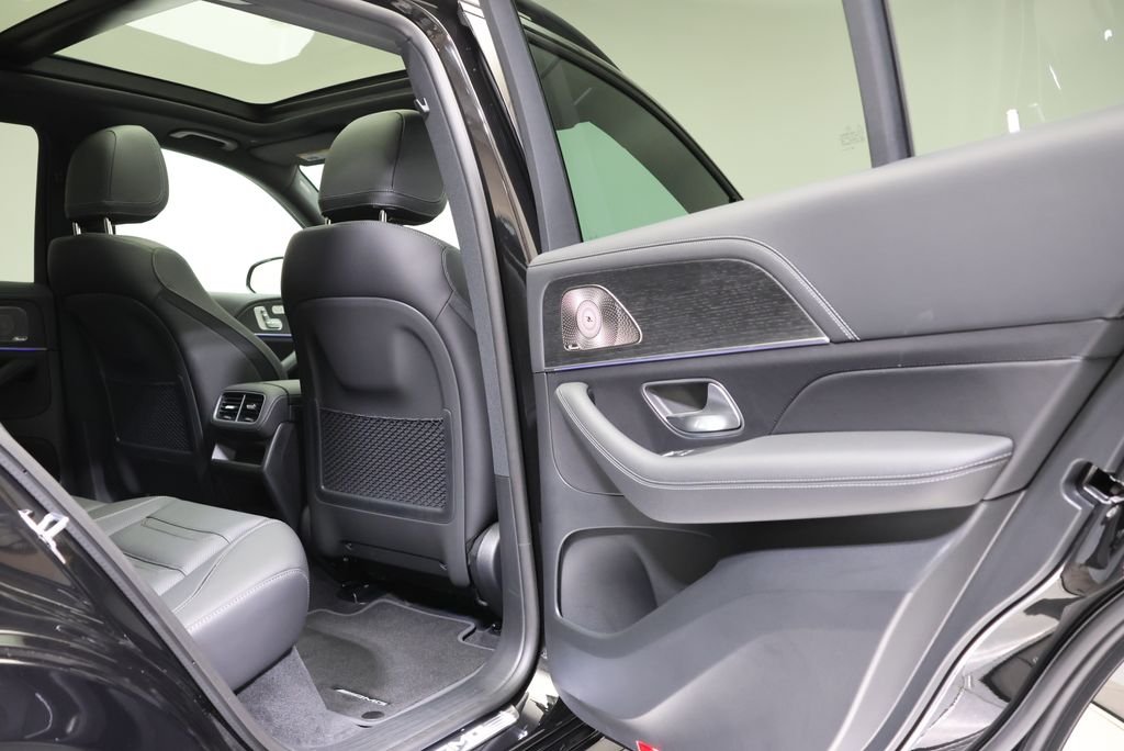 New 2027 Obsidian Black Metallic Mercedes-Benz  image 55
