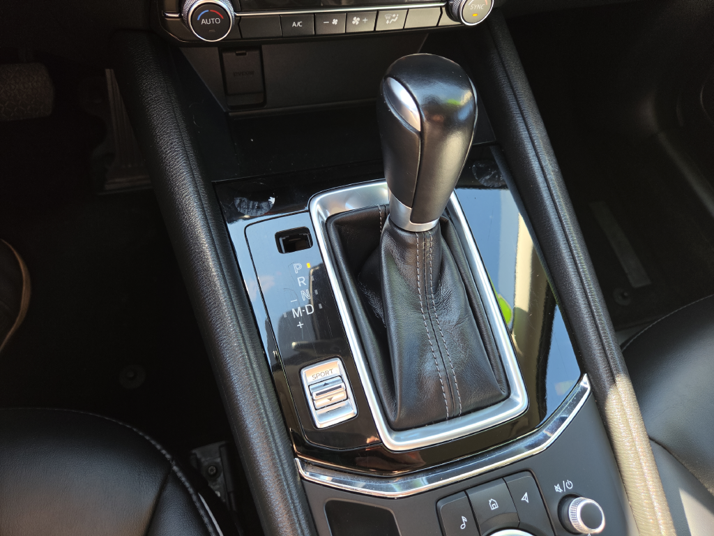 Used 2024 Blue Mazda 2.5 S Select Package image 27