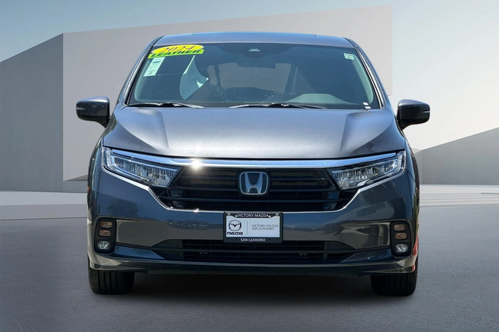 Used 2024 Gray Honda EX-L image 9