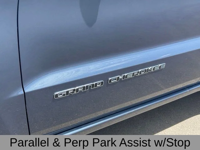 Used 2019 Blue Jeep Overland image 13