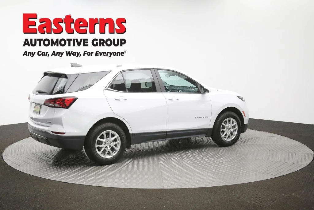 Used 2022 White Chevrolet LT image 41
