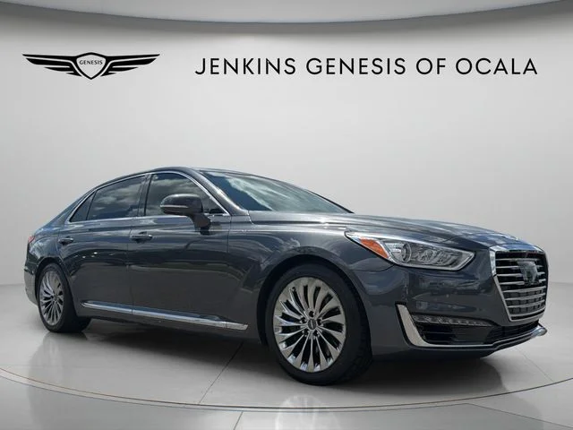 Used 2019 Gray Genesis 3.3T Premium image 1