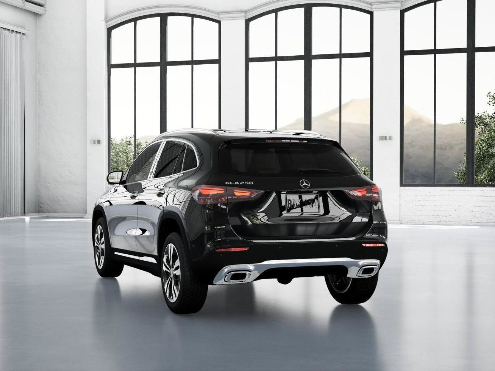 New 2026 Night Black Mercedes-Benz GLA 250 image 27