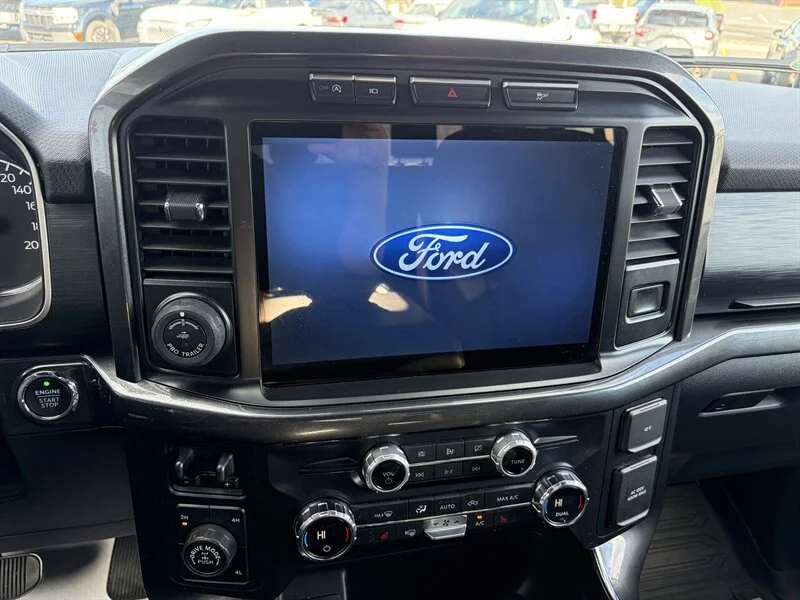 Used 2021 White Ford XL image 8
