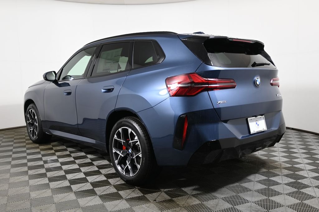 Used 2026 Blue Metallic BMW 30 xDrive image 5