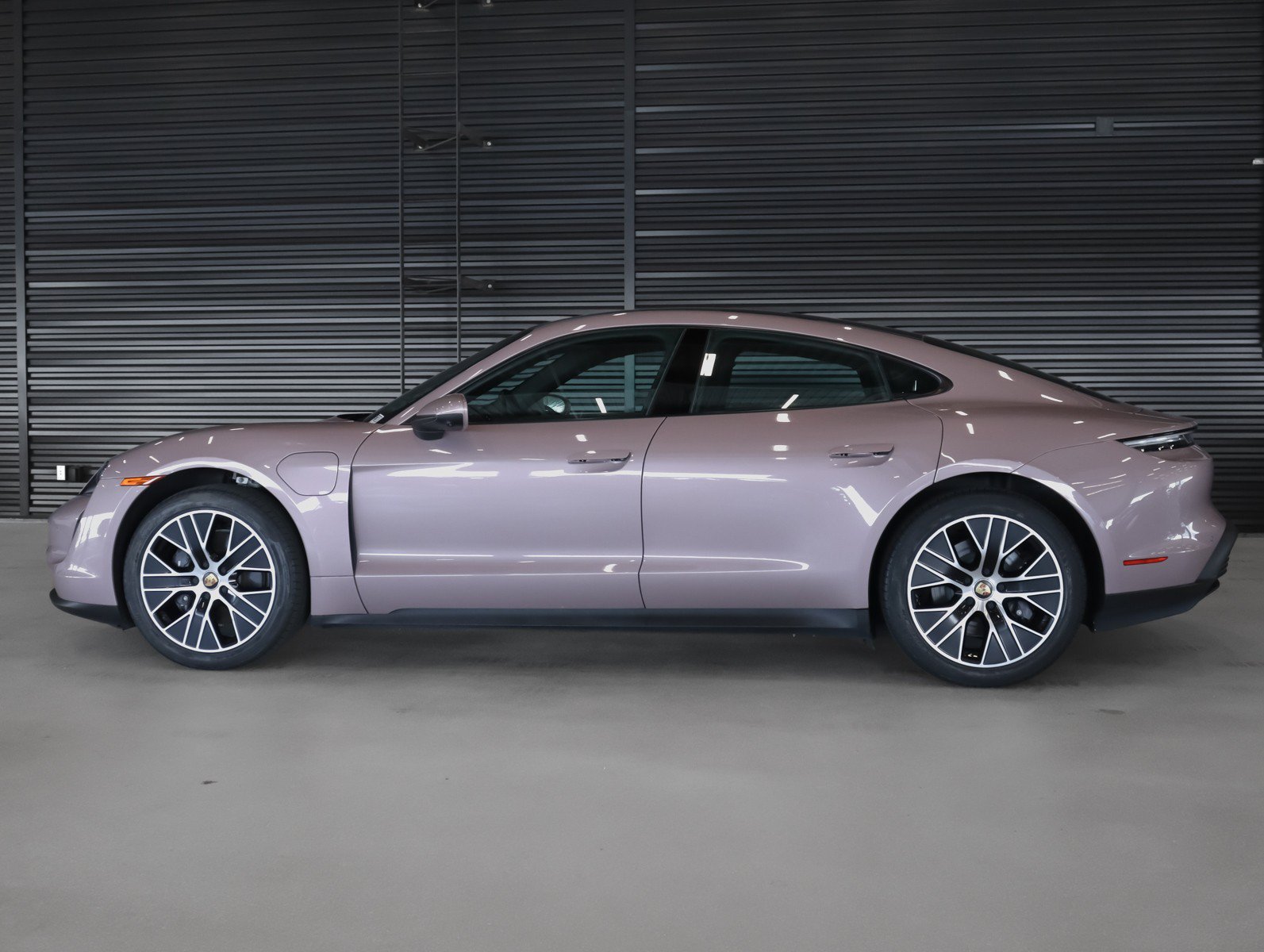 Certified Used 2023 Frozen Berry Metallic Porsche  image 2