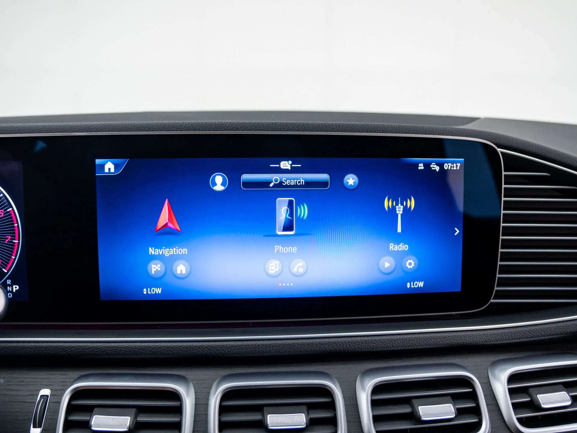 Used 2024 Black Mercedes-Benz GLE 350 image 26