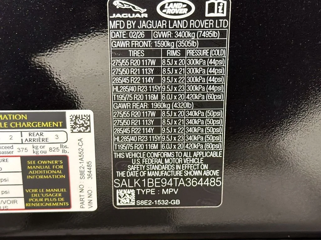 Used 2026 Black Land Rover Autobiography image 35