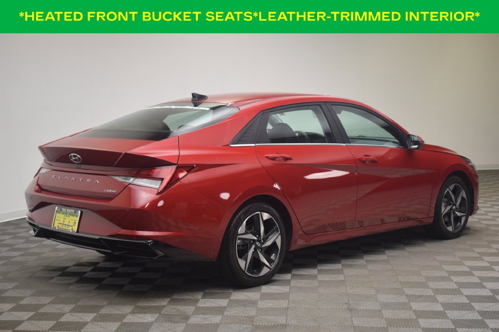 Used 2023 Scarlet Red Pearl Hyundai Limited image 5