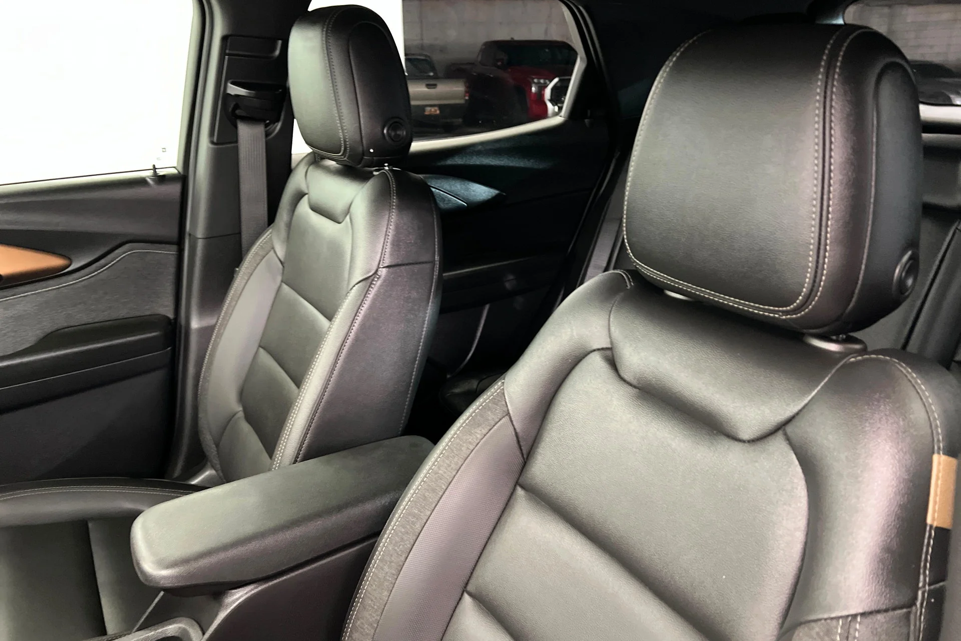 Used 2023 Summit White Chevrolet ACTIV image 16