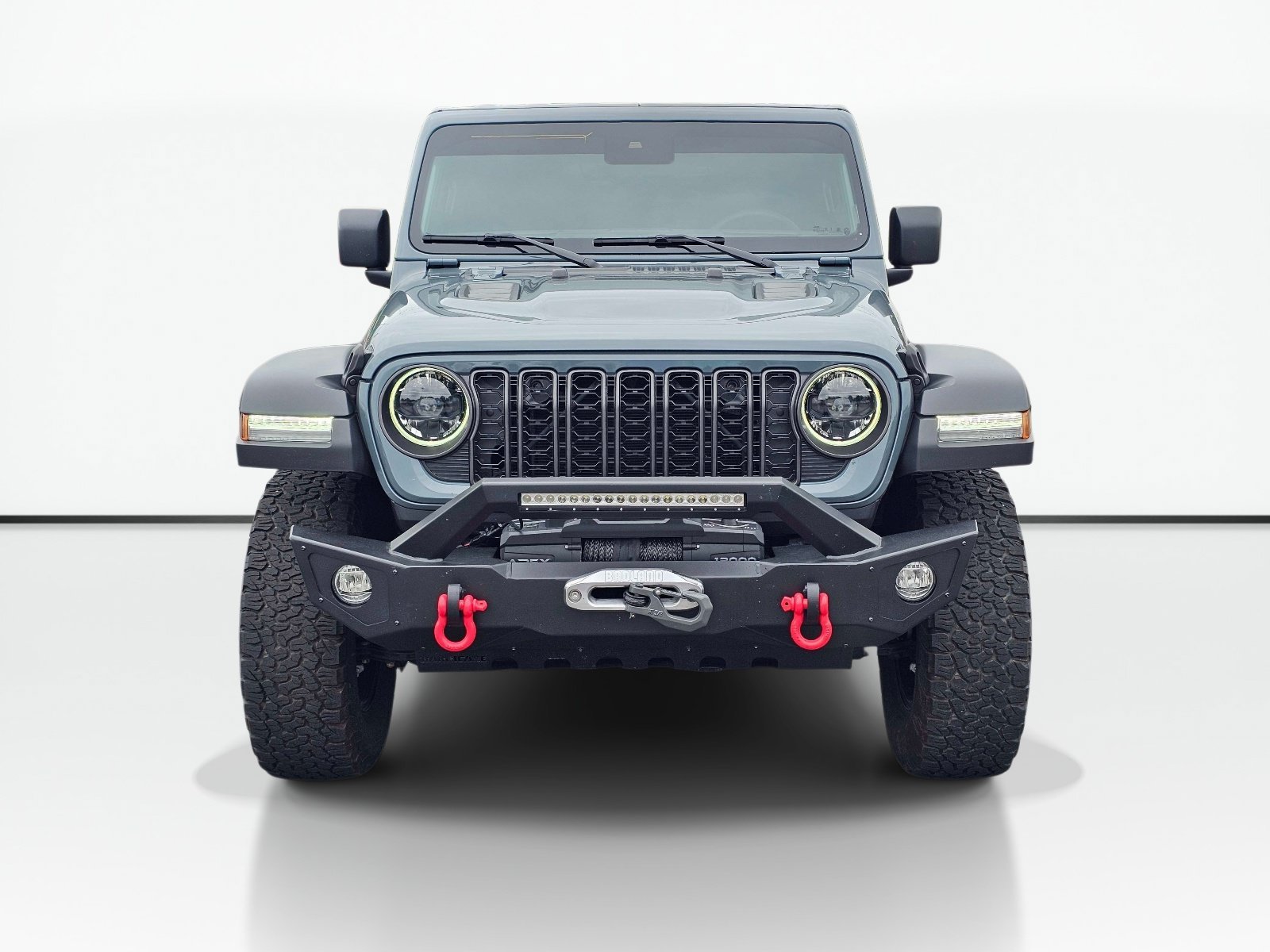 Used 2024 Anvil Clear Coat Jeep Rubicon image 2
