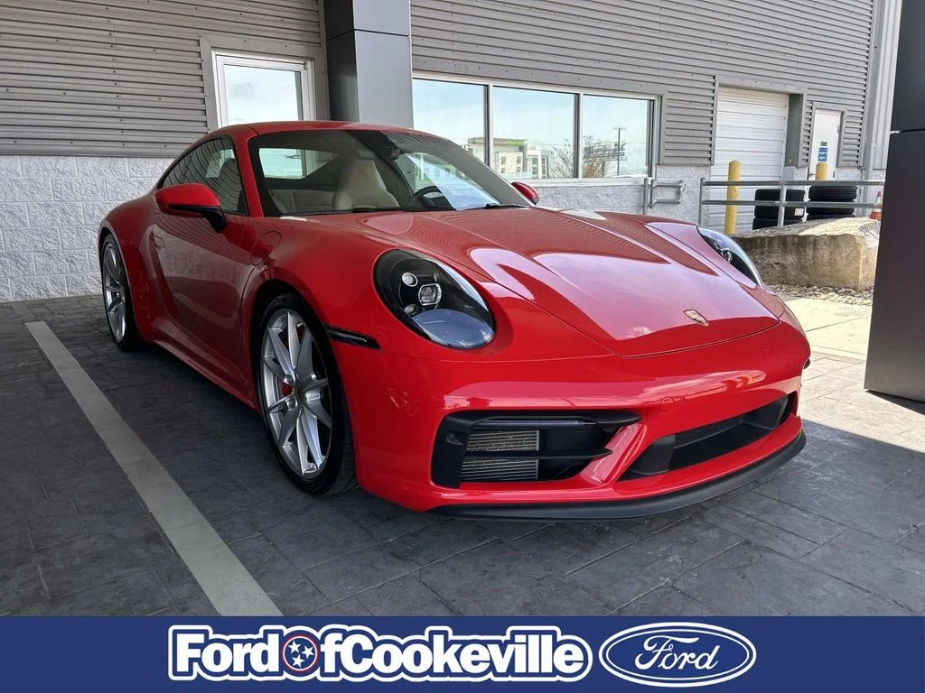 2024 Porsche 911 Carrera 4 GTS Coupe's photo