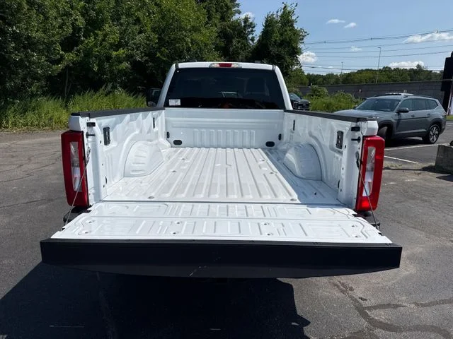 New 2026 Oxford White Ford F-250® XLT image 13