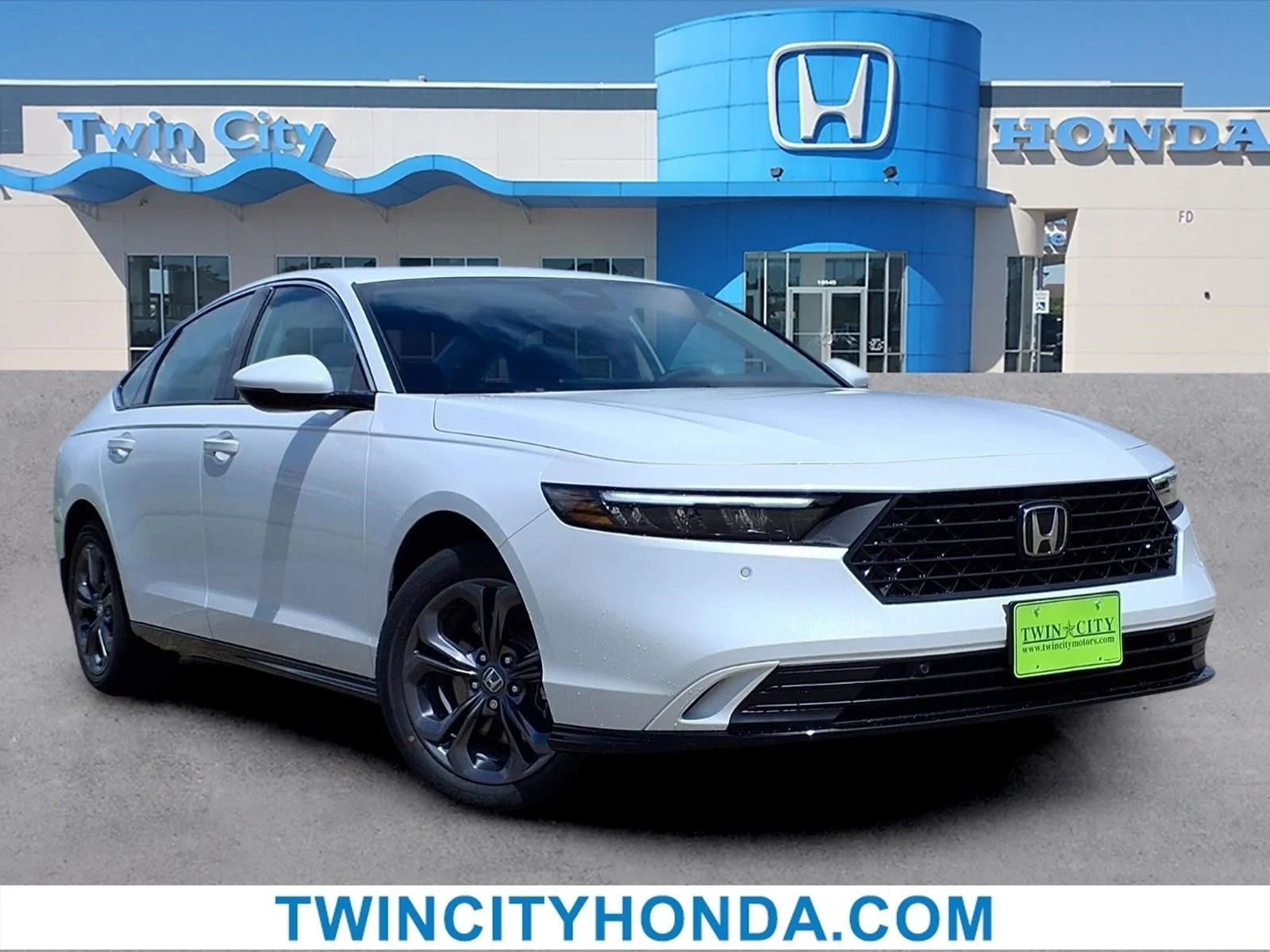 New 2026 White Honda EX-L image 1