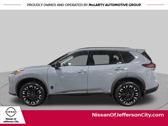 2026 Nissan Rogue Dark Armor - Photo 6