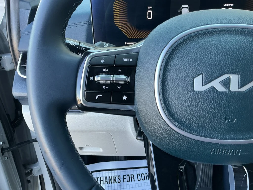 Used 2025 White Kia EX image 25