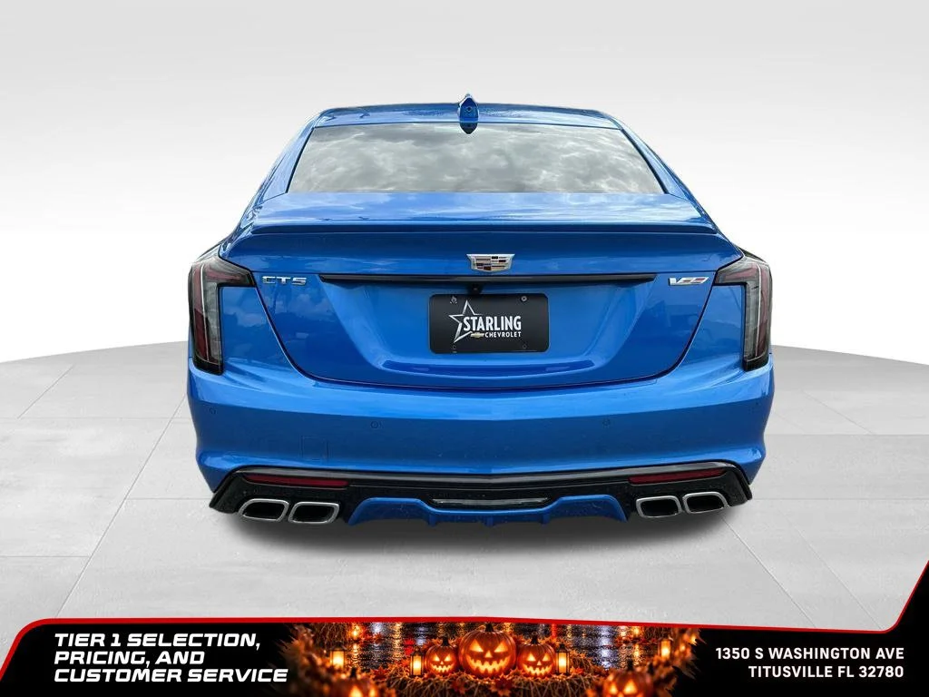 Used 2025 Coastal Blue Metallic Cadillac V-Series image 9