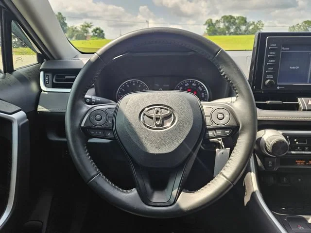 Used 2020 Black Toyota LE image 14