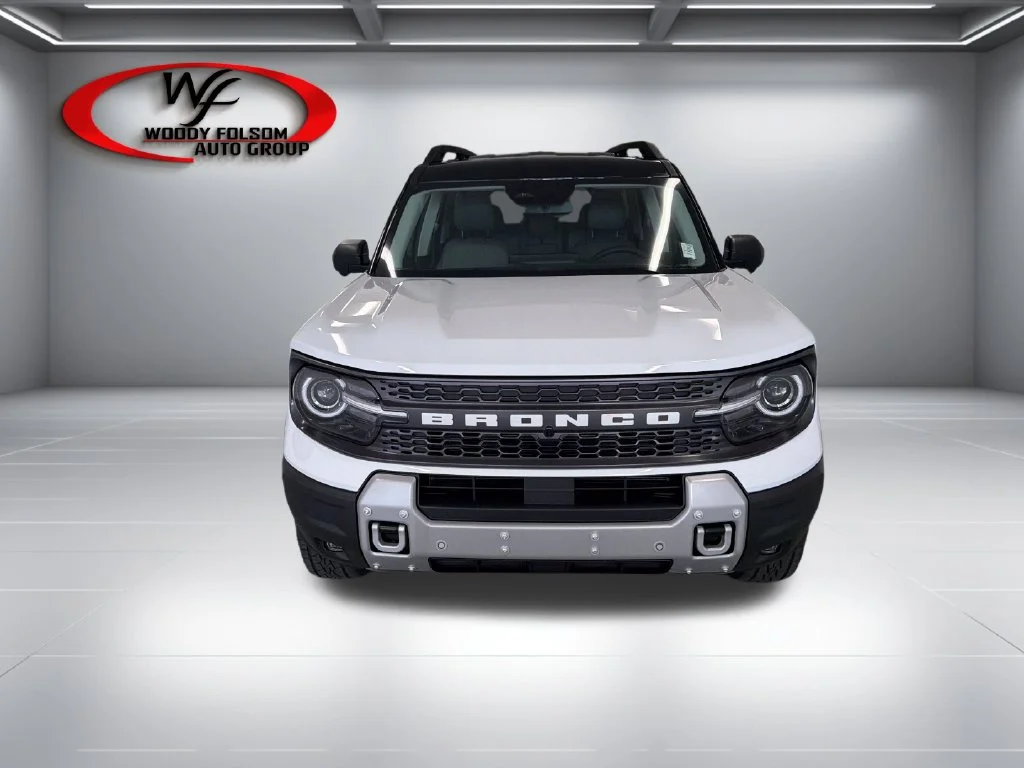 New 2026 Oxford White Ford Badlands® image 2