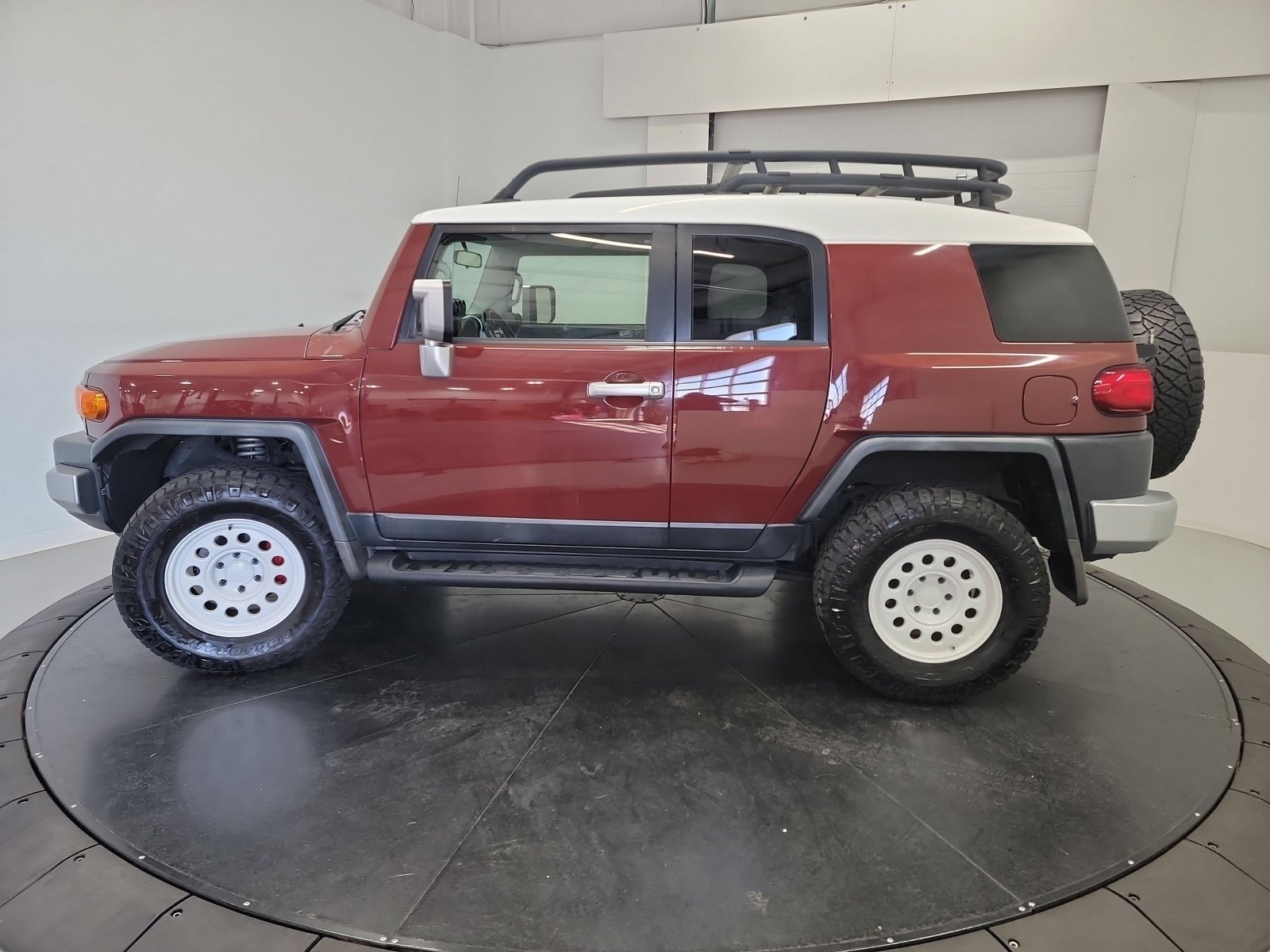 Used 2008 Brick Toyota Base image 4