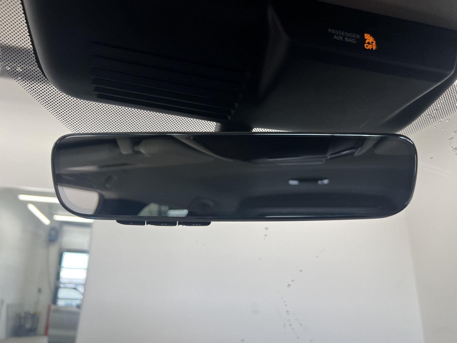 2025 Mitsubishi Outlander SE - Photo 22