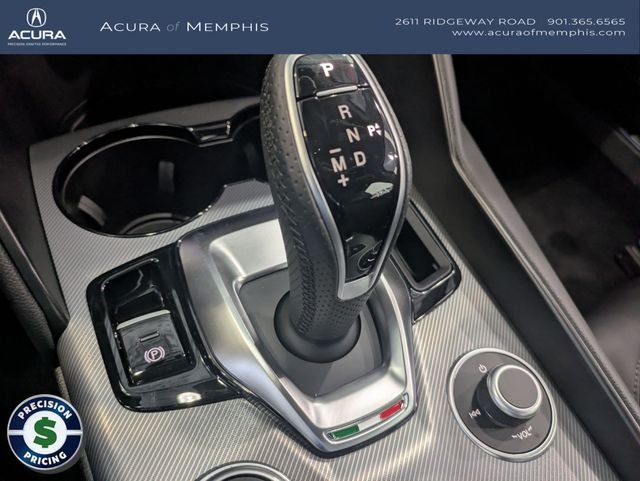 2025 Alfa Romeo Giulia Base - Photo 16
