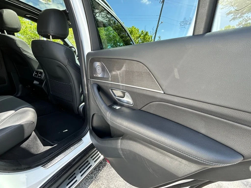 Used 2022 White Mercedes-Benz GLE 350 image 47