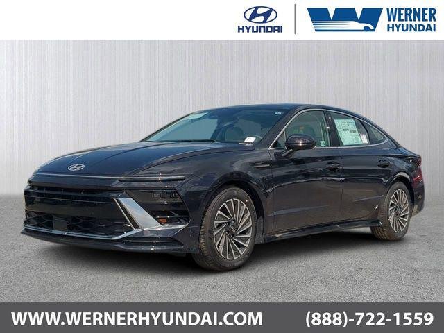 2025 Hyundai SONATA HYBRID SEL