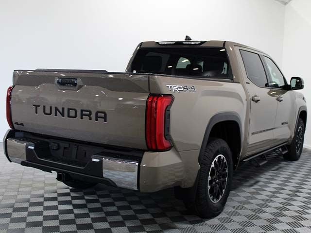 2026 Toyota Tundra SR5 - Photo 10