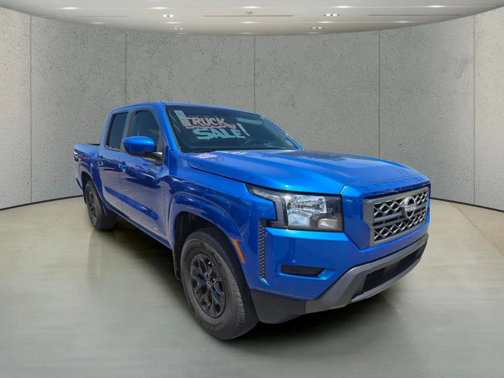 Used 2024 Blue Nissan SV image 7