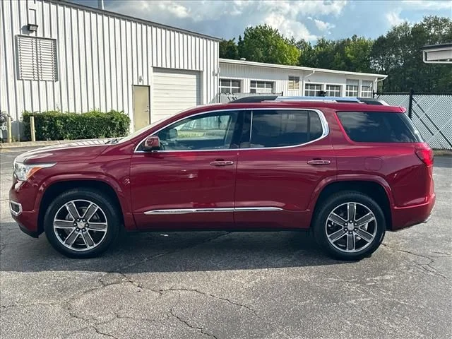 Used 2019 Red GMC Denali image 7