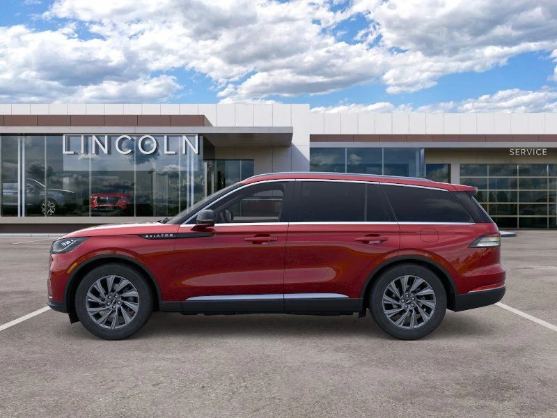 New 2026 Red Carpet Metallic Tinted Clearcoat Lincoln Premiere image 3